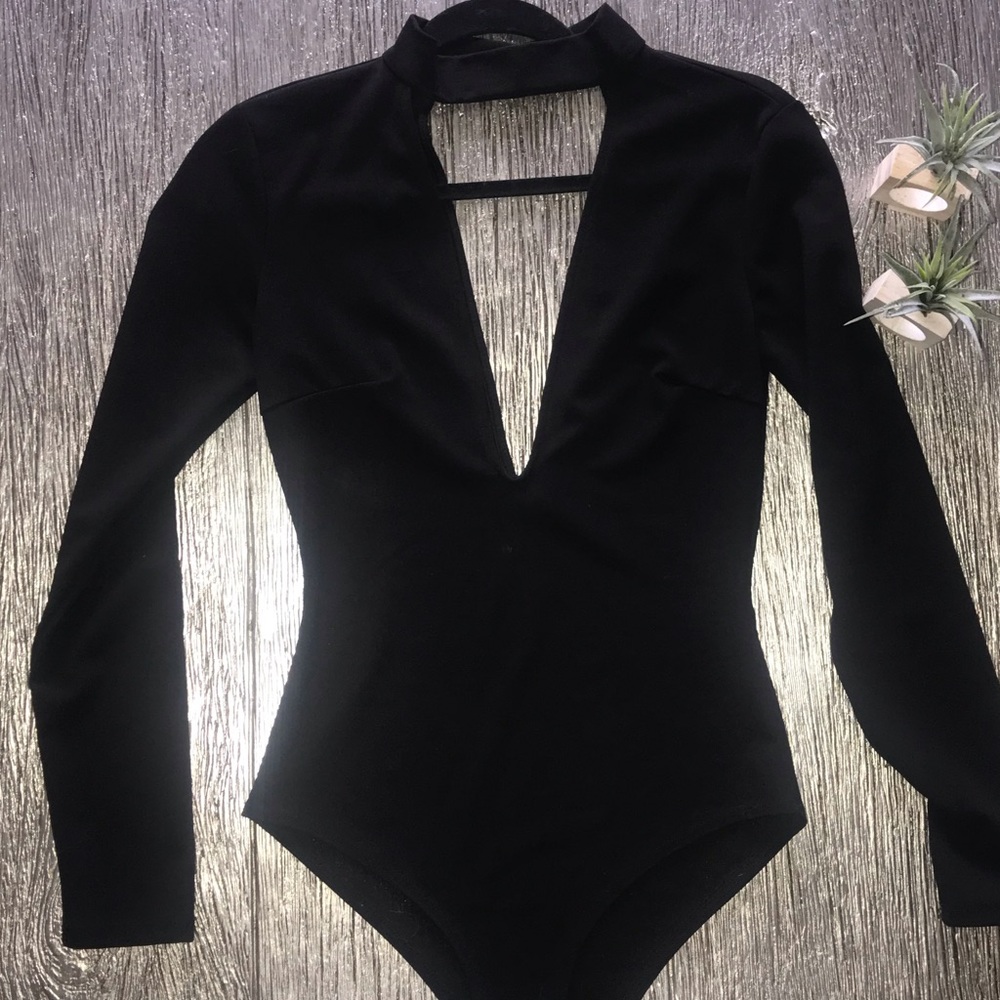 LOVELY DAY CHOKER PLUNGE LONG SLEEVE BODYSUIT S